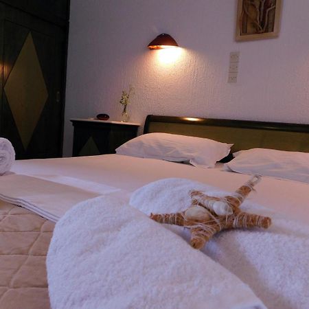Arokaria Hideaway Suites Krotiri Exterior photo