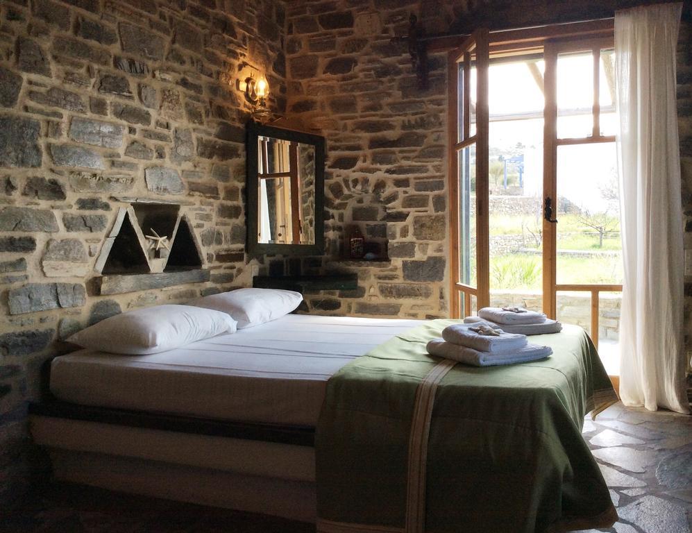 Arokaria Hideaway Suites Krotiri Room photo