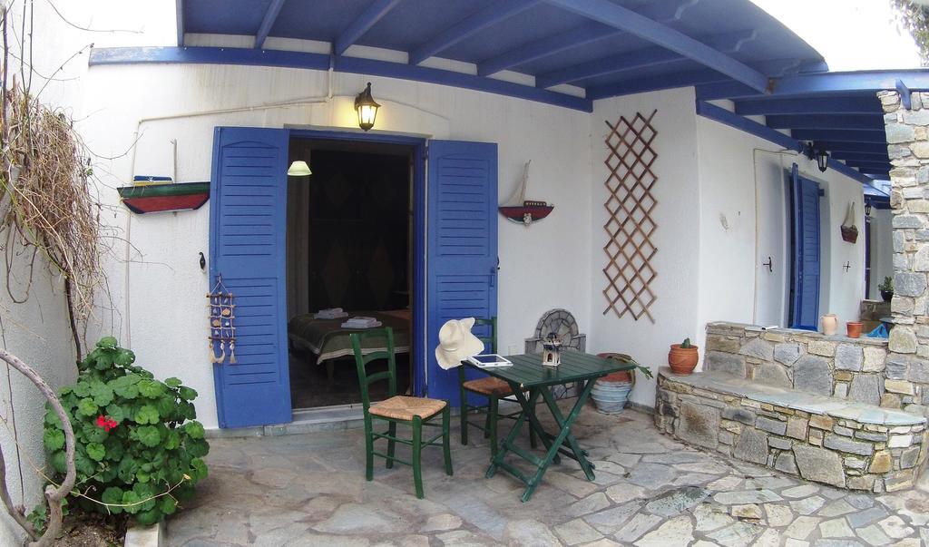 Arokaria Hideaway Suites Krotiri Room photo