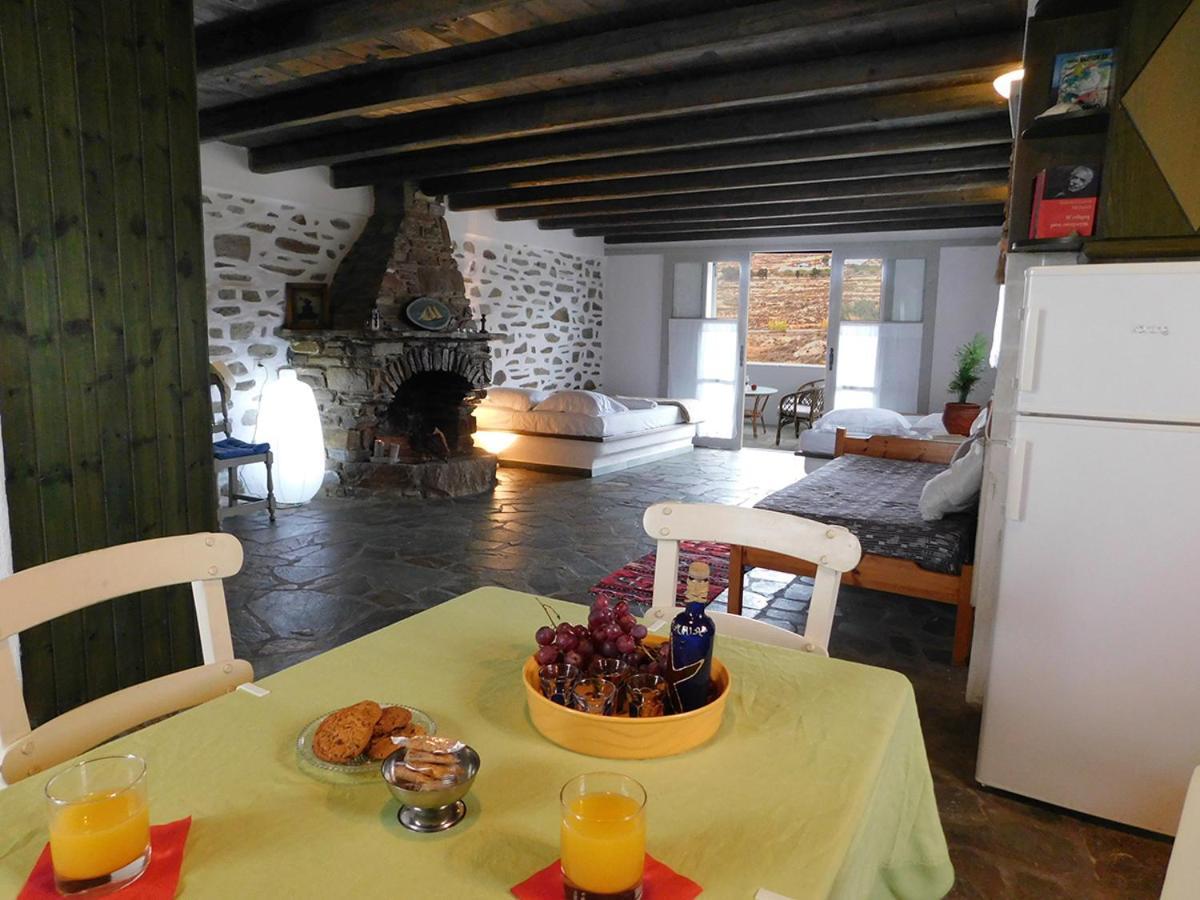Arokaria Hideaway Suites Krotiri Exterior photo