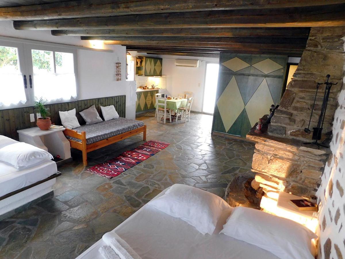 Arokaria Hideaway Suites Krotiri Exterior photo